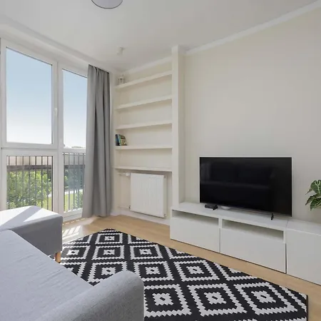 Unique In For 4 People By Renters アパート *